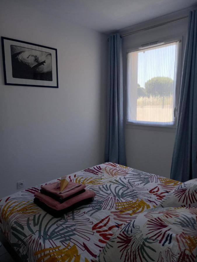 Bel Appartement Avec Terrasse - Plage De Carro A Pied مارتيج المظهر الخارجي الصورة