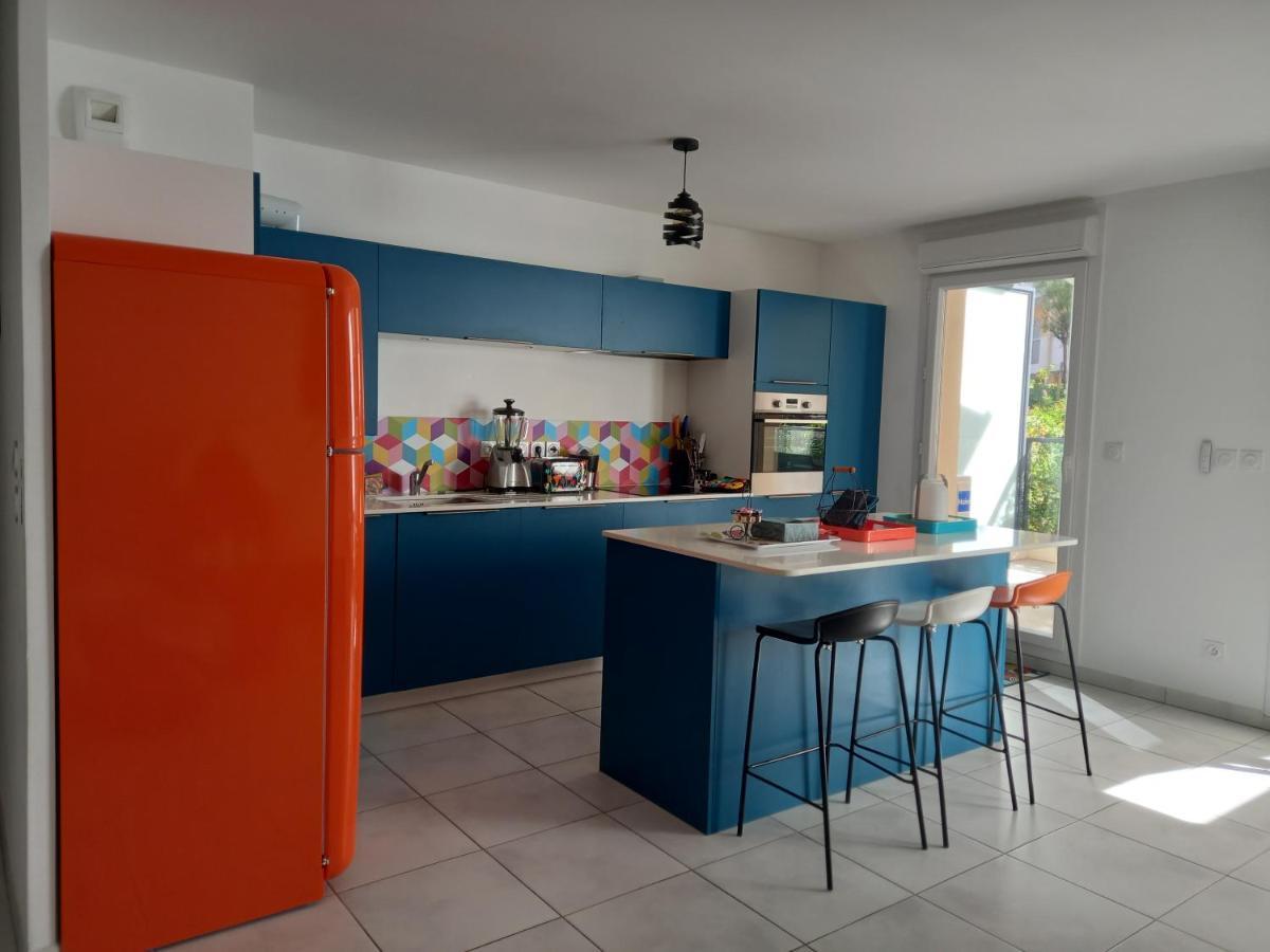 Bel Appartement Avec Terrasse - Plage De Carro A Pied مارتيج المظهر الخارجي الصورة